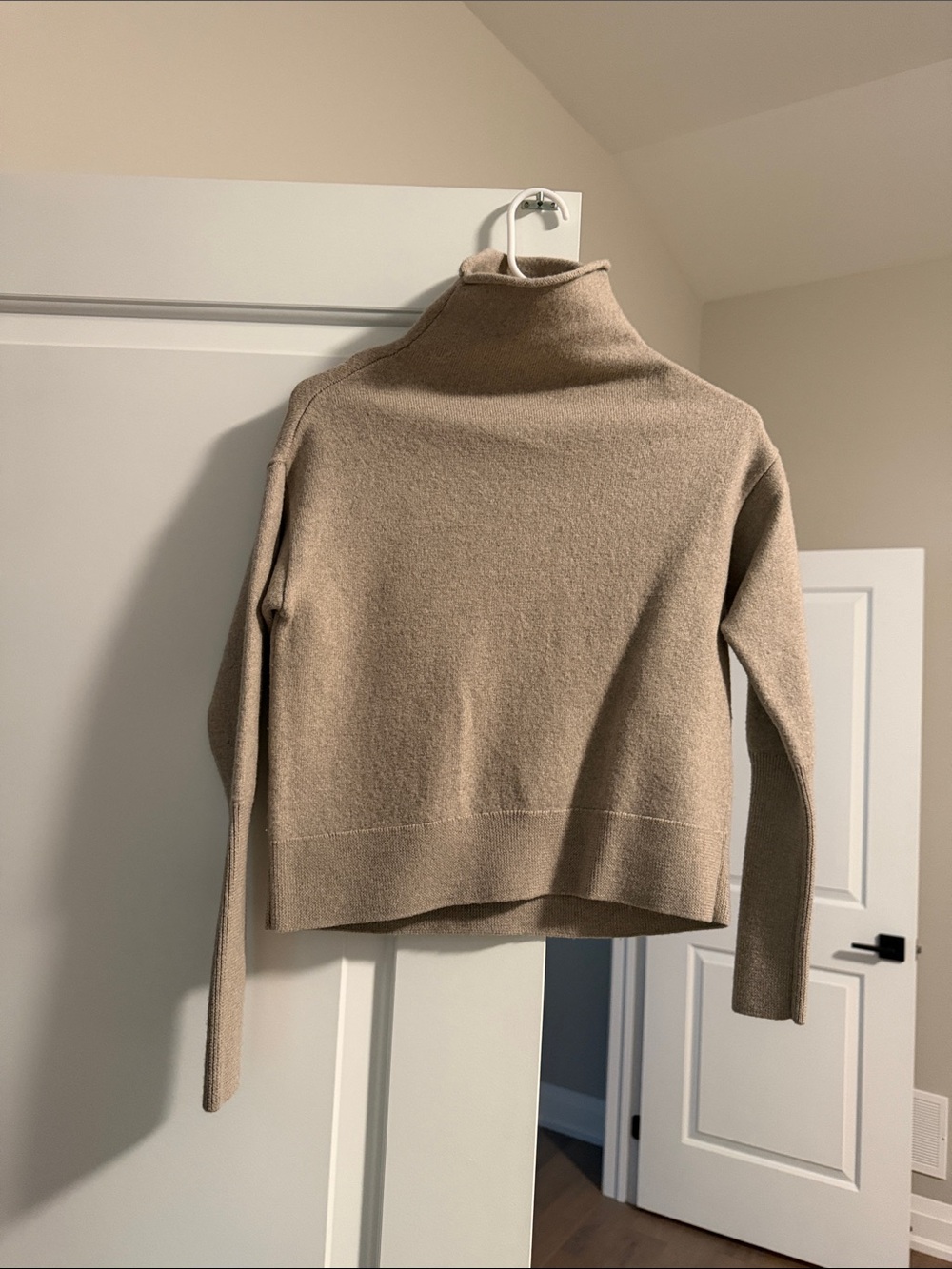Wilfred Beige 100% Wool Turtleneck Sweater